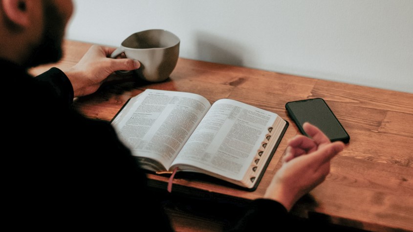 Image for Bible Reading Checklist